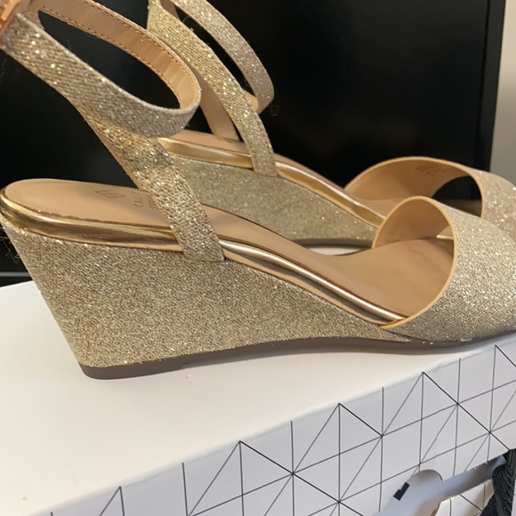 Gold Wedge Heels - Picture 4 of 4
